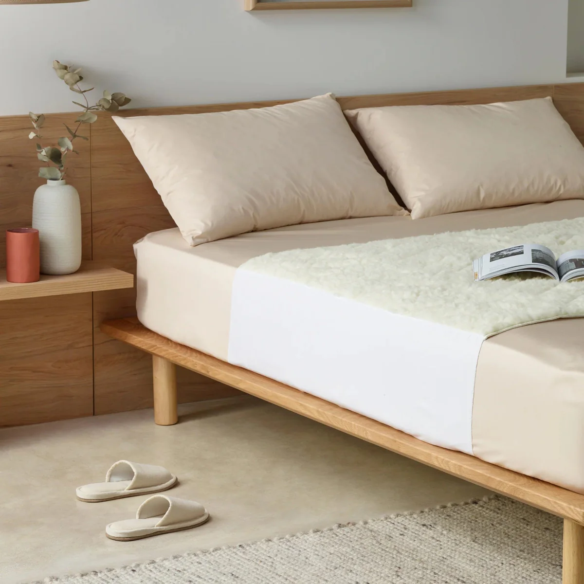 staydry-staydry-absorbent-waterproof-wool-topper-bed-pad-staydry-absorbent-waterproof-wool-topper-bed-pad-59436229788012 Staydry Absorbent & Waterproof Wool Topper Bed Pad - Image 1