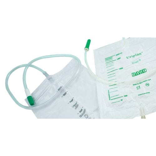bard-bard-overnight-bed-bag-2000ml-box-of-50-bar813131-bx-31689476636755.jpg Bard Overnight Bed Bag 2000ml - Image 1